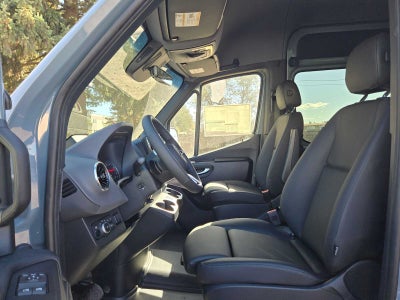 2026 Mercedes-Benz Sprinter Passenger 2500 Standard Roof I4 Diesel HO 144 AWD