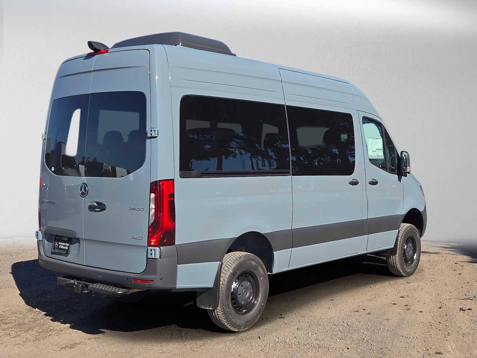 2026 Mercedes-Benz Sprinter Passenger 2500 Standard Roof I4 Diesel HO 144 AWD