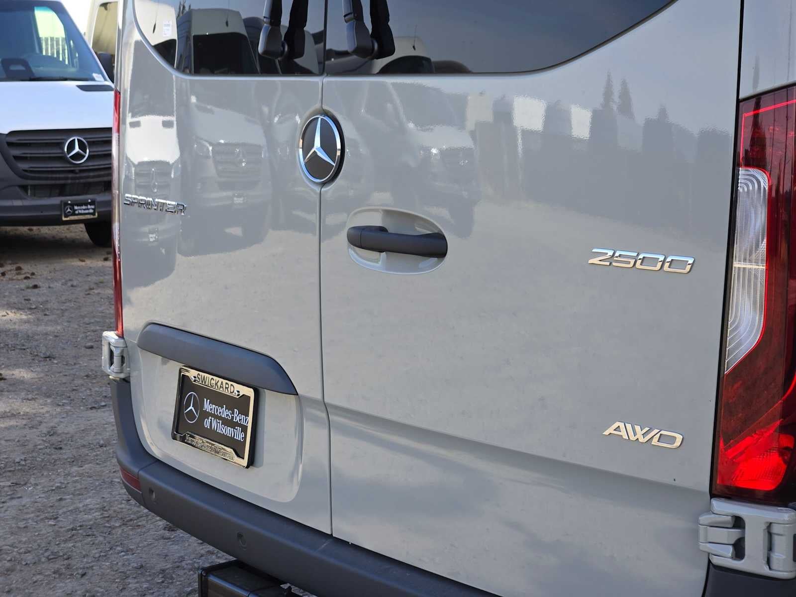 2026 Mercedes-Benz Sprinter Passenger 2500 Standard Roof I4 Diesel HO 144 AWD