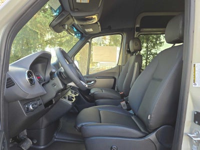 2026 Mercedes-Benz Sprinter Passenger 2500 Standard Roof I4 Diesel HO 144 AWD