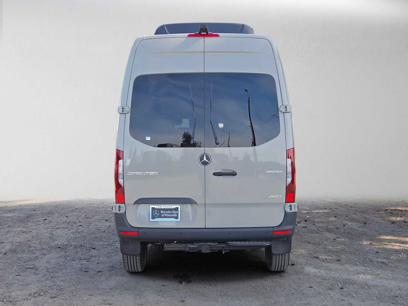 2026 Mercedes-Benz Sprinter Passenger 2500 Standard Roof I4 Diesel HO 144 AWD