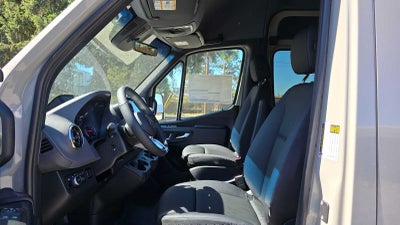 2026 Mercedes-Benz Sprinter Passenger Van 2500 Standard Roof I4 Diesel HO 144 AWD
