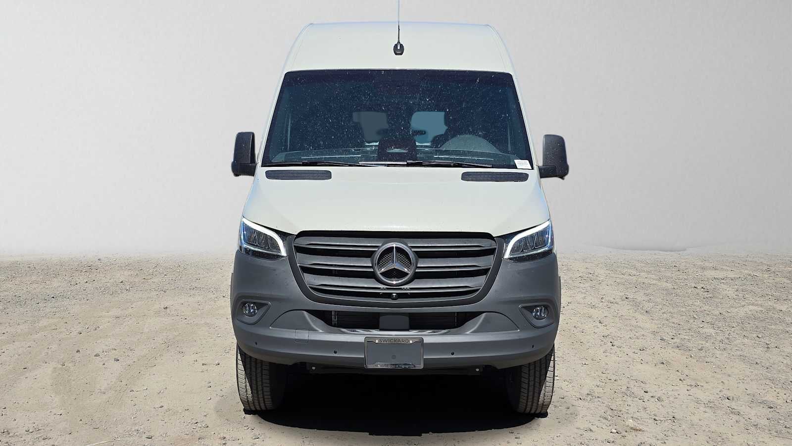 2026 Mercedes-Benz Sprinter Passenger Van 2500 Standard Roof I4 Diesel HO 144 AWD