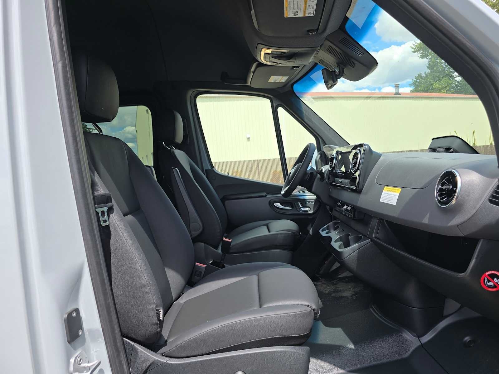 2026 Mercedes-Benz Sprinter Passenger Van 2500 Standard Roof I4 Diesel HO 144 AWD