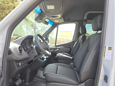 2026 Mercedes-Benz Sprinter Passenger Van 2500 Standard Roof I4 Diesel HO 144 AWD