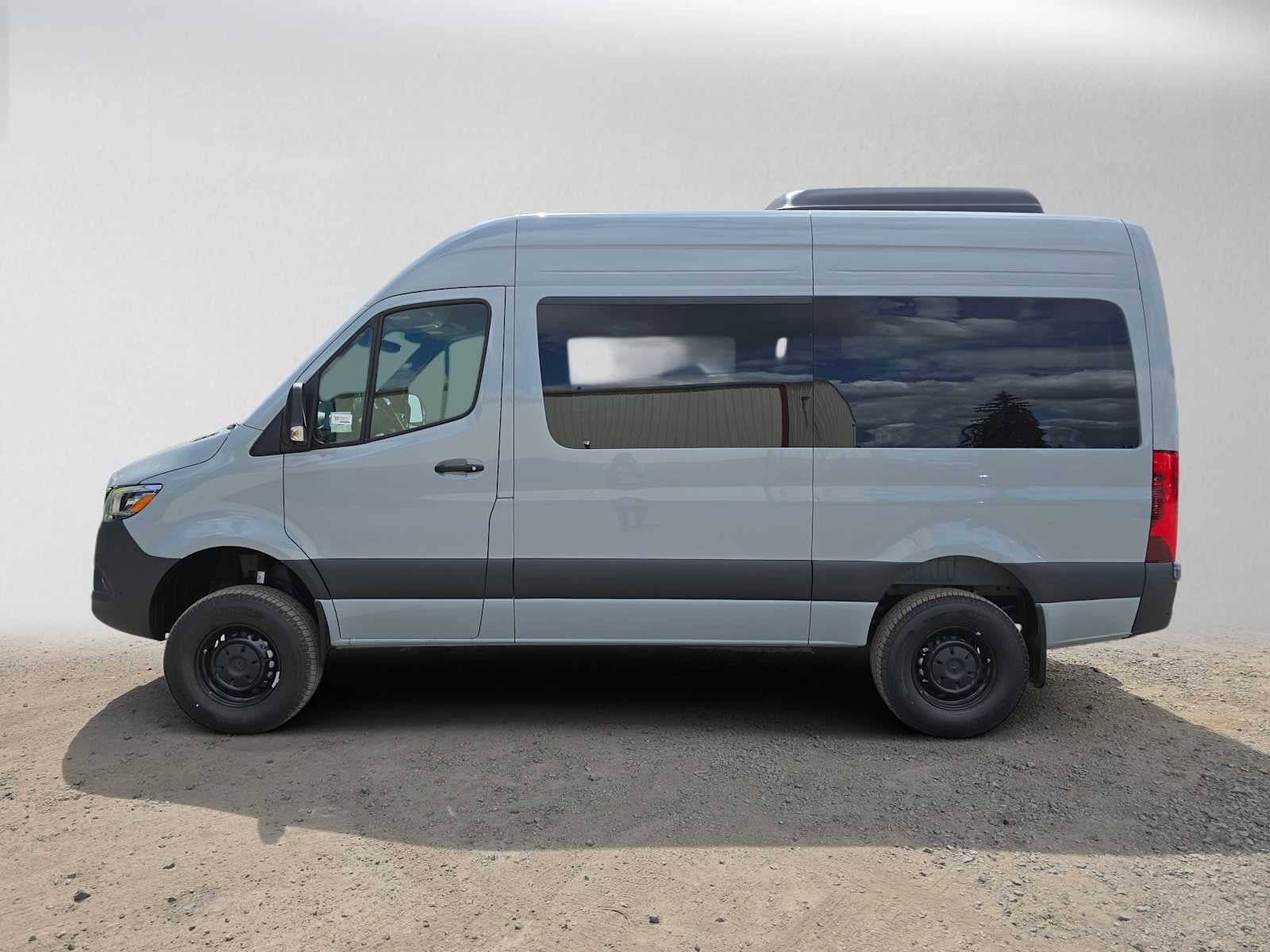 2026 Mercedes-Benz Sprinter Passenger Van 2500 Standard Roof I4 Diesel HO 144 AWD