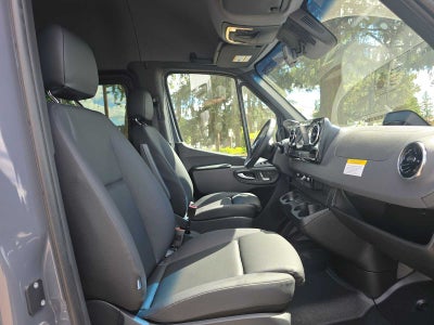 2026 Mercedes-Benz Sprinter Passenger 2500 Standard Roof I4 Diesel HO 144 AWD