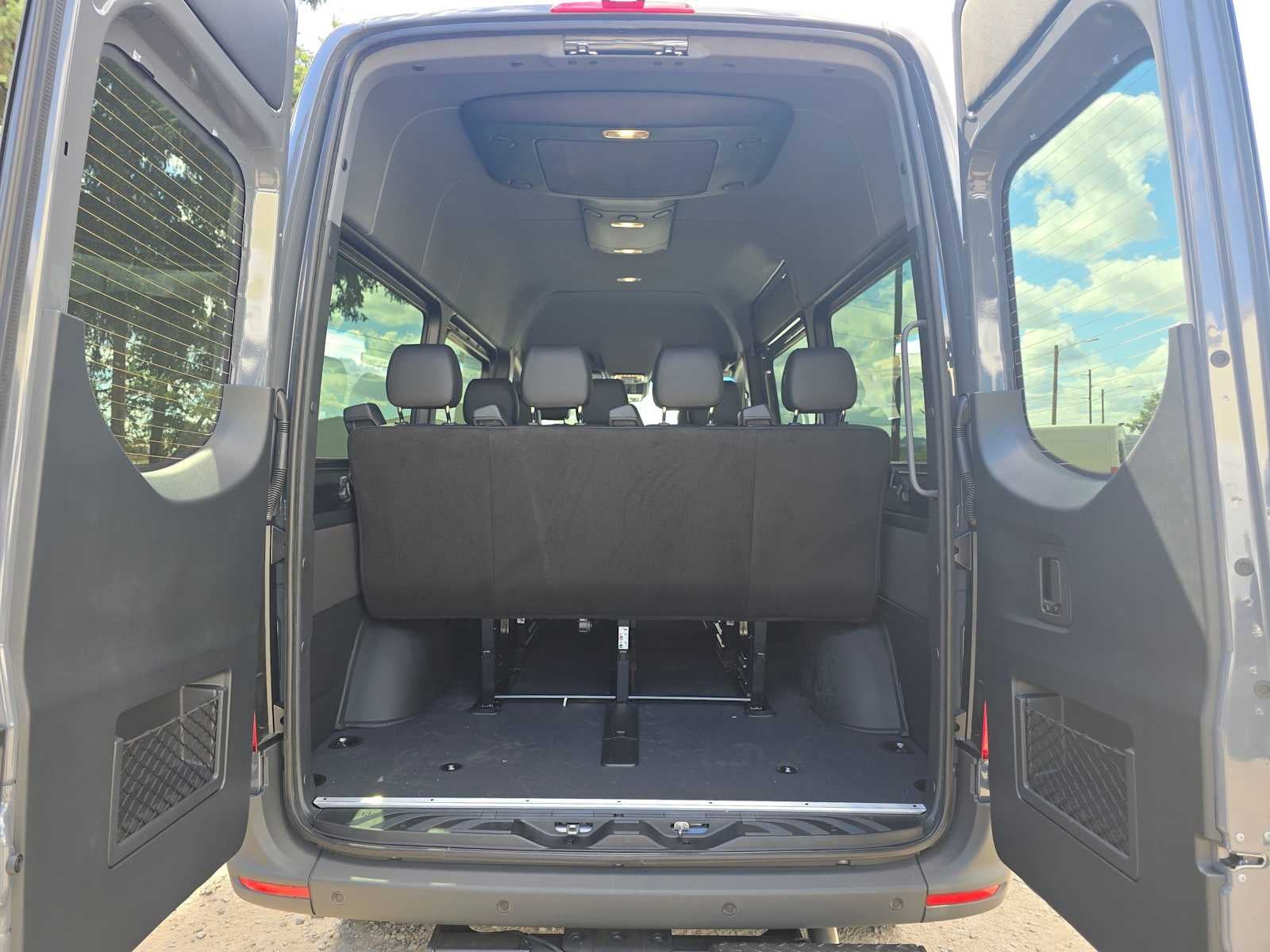2026 Mercedes-Benz Sprinter Passenger 2500 Standard Roof I4 Diesel HO 144 AWD