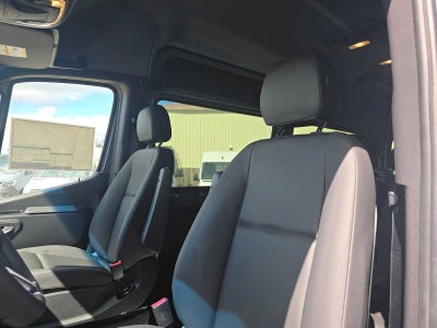 2026 Mercedes-Benz Sprinter Passenger 2500 Standard Roof I4 Diesel HO 144 AWD