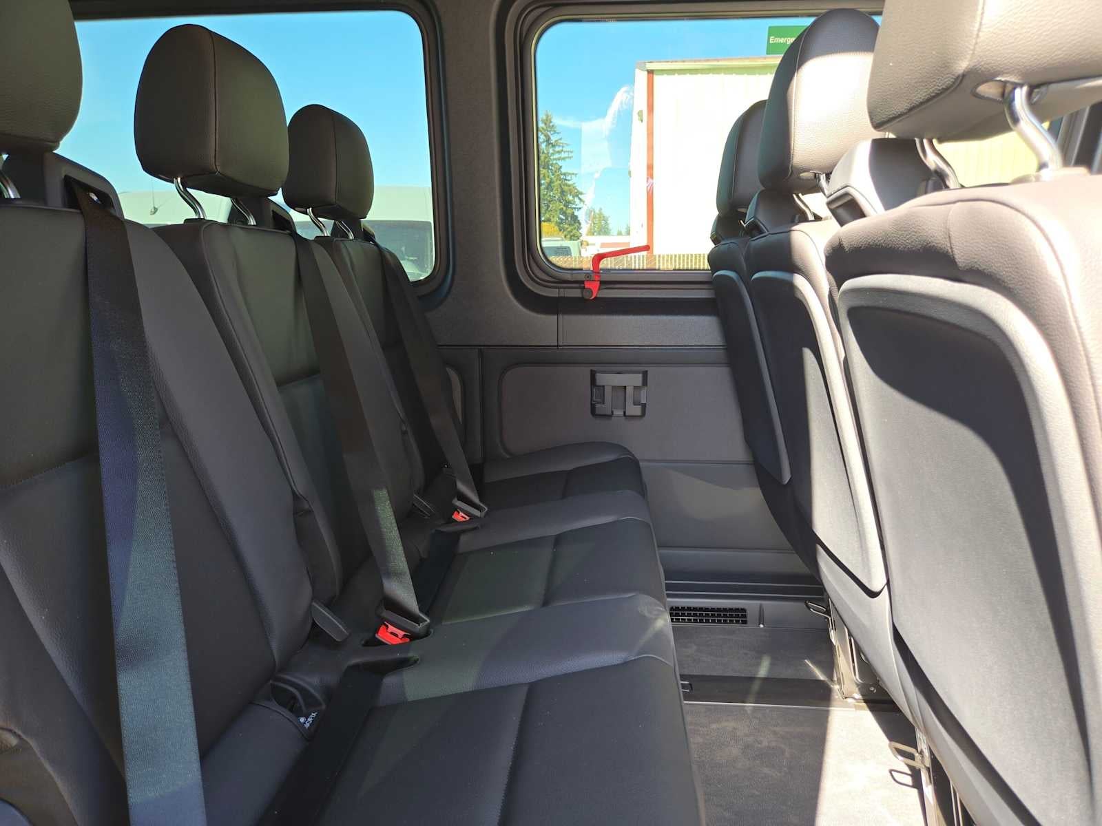 2026 Mercedes-Benz Sprinter Passenger 2500 Standard Roof I4 Diesel HO 144 AWD