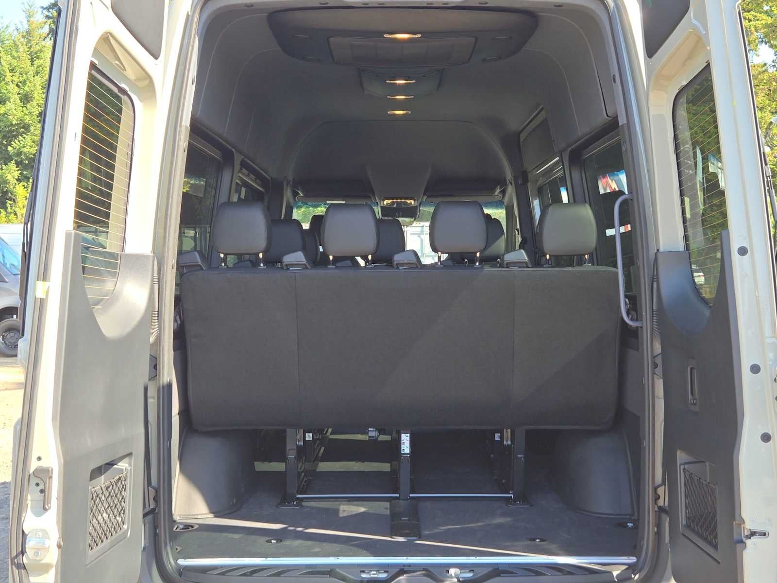 2026 Mercedes-Benz Sprinter Passenger 2500 Standard Roof I4 Diesel HO 144 AWD