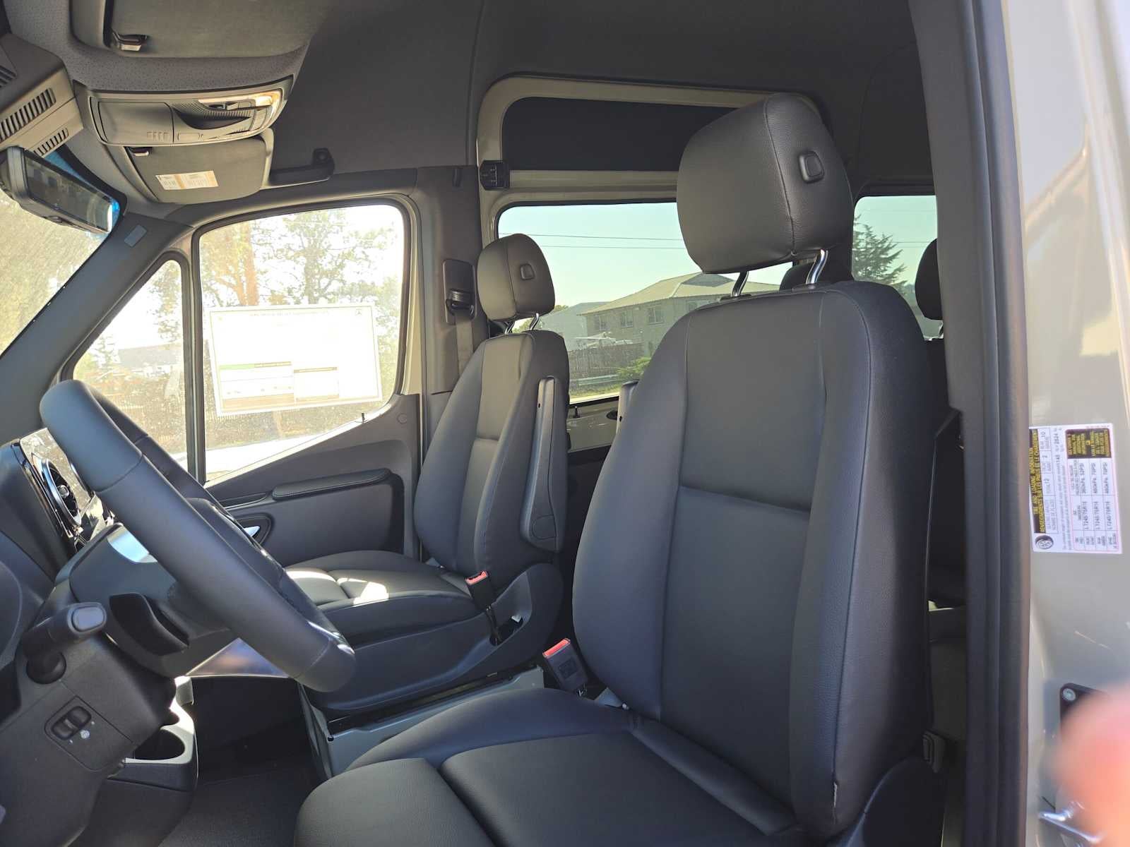 2026 Mercedes-Benz Sprinter Passenger 2500 Standard Roof I4 Diesel HO 144 AWD