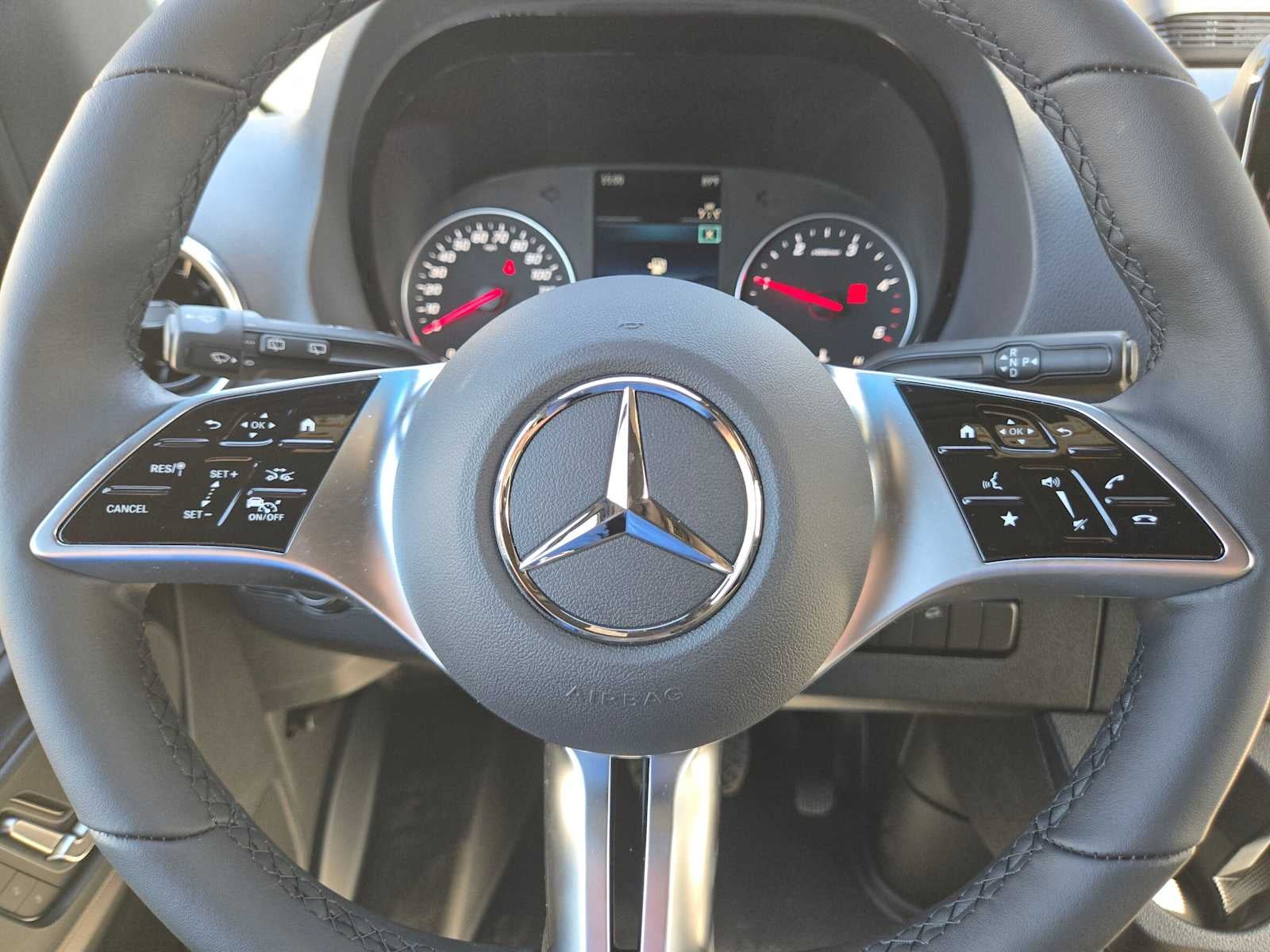2026 Mercedes-Benz Sprinter Passenger 2500 Standard Roof I4 Diesel HO 144 AWD