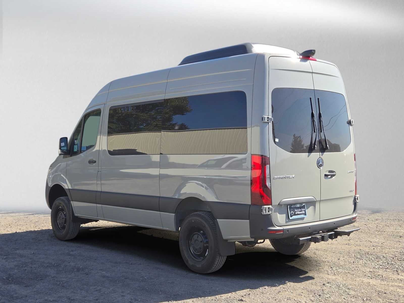 2026 Mercedes-Benz Sprinter Passenger 2500 Standard Roof I4 Diesel HO 144 AWD
