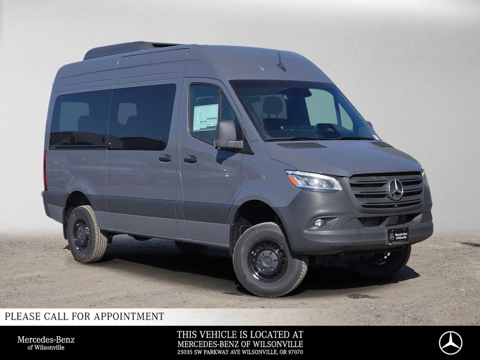 2026 Mercedes-Benz Sprinter Passenger 2500 Standard Roof I4 Diesel HO 144 AWD
