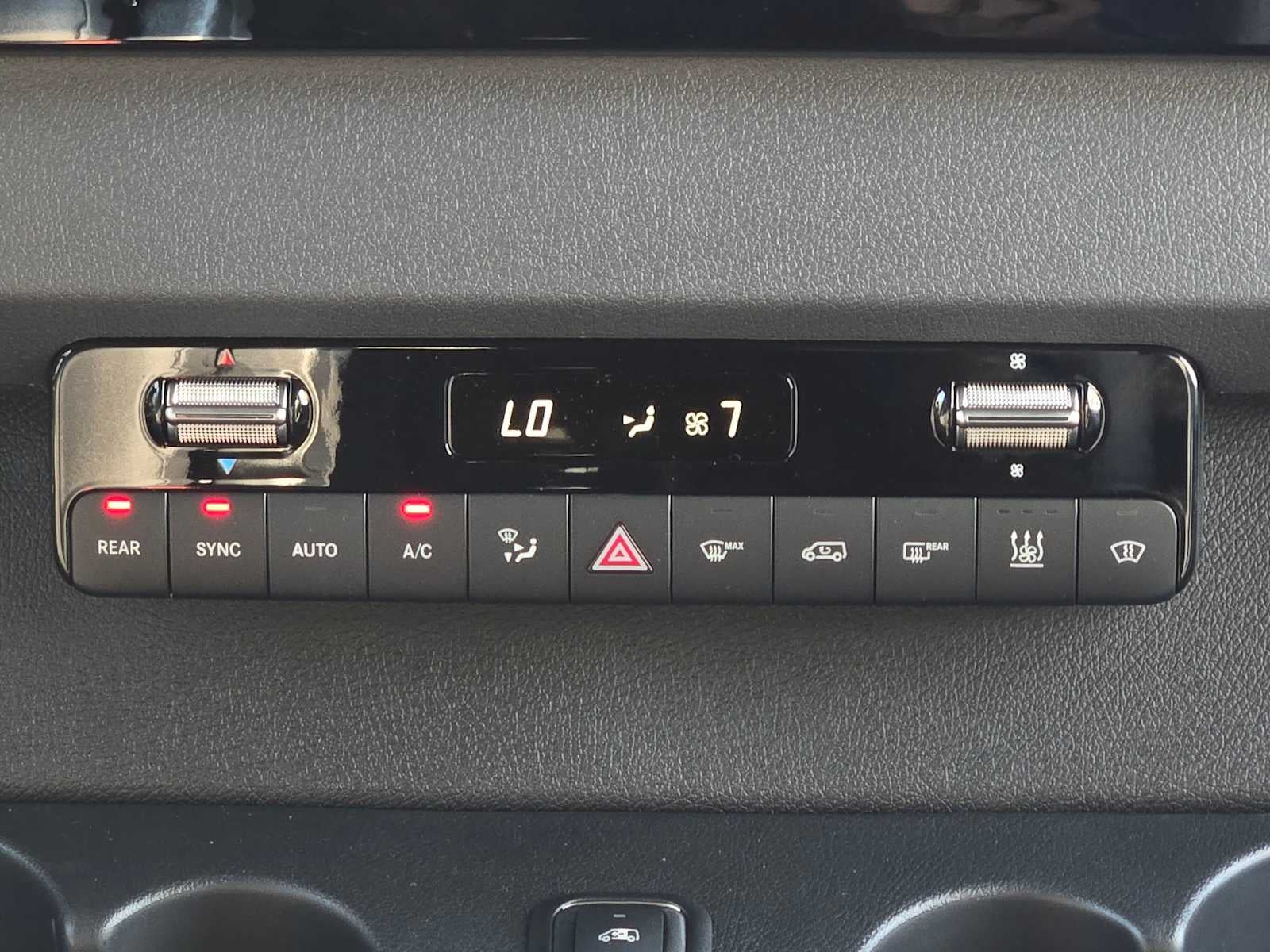 2026 Mercedes-Benz Sprinter Passenger 2500 Standard Roof I4 Diesel HO 144 AWD