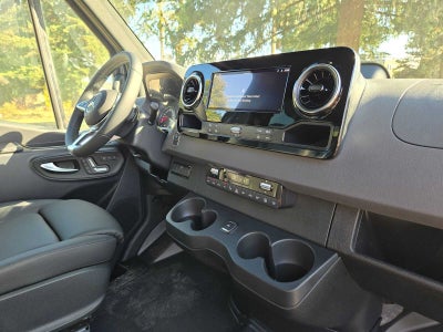 2026 Mercedes-Benz Sprinter Passenger 2500 Standard Roof I4 Diesel HO 144 AWD