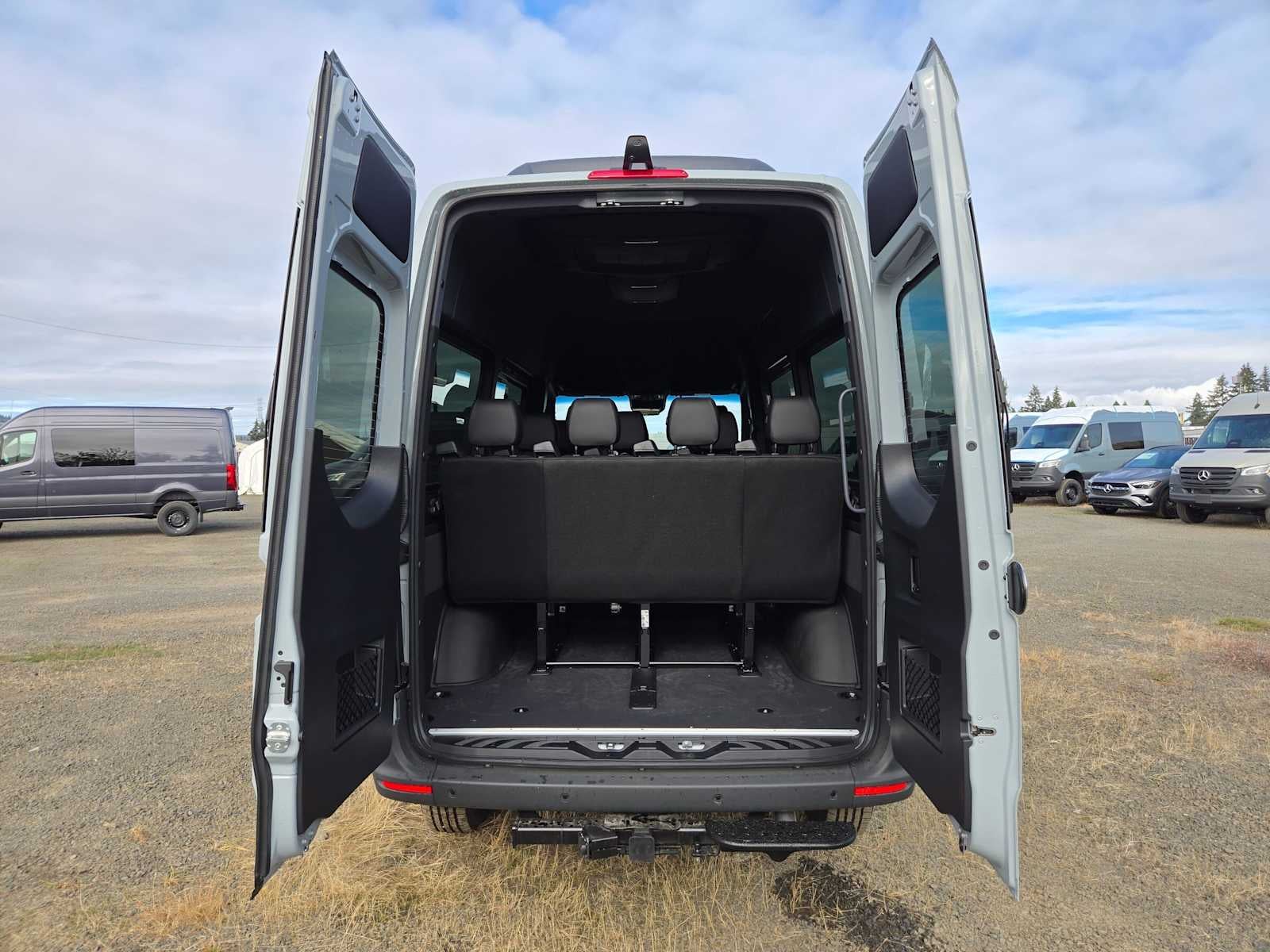 2026 Mercedes-Benz Sprinter Passenger 2500 Standard Roof I4 Diesel HO 144 AWD