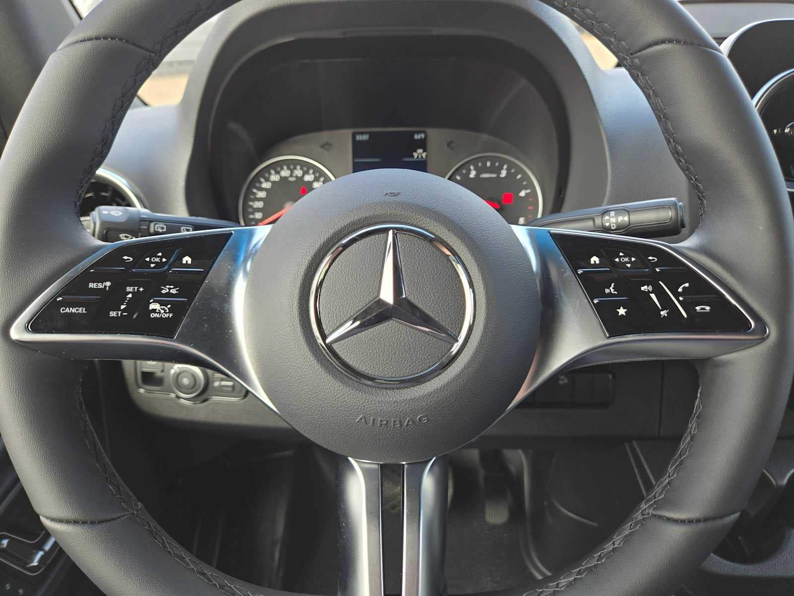 2026 Mercedes-Benz Sprinter Passenger 2500 Standard Roof I4 Diesel HO 144 AWD