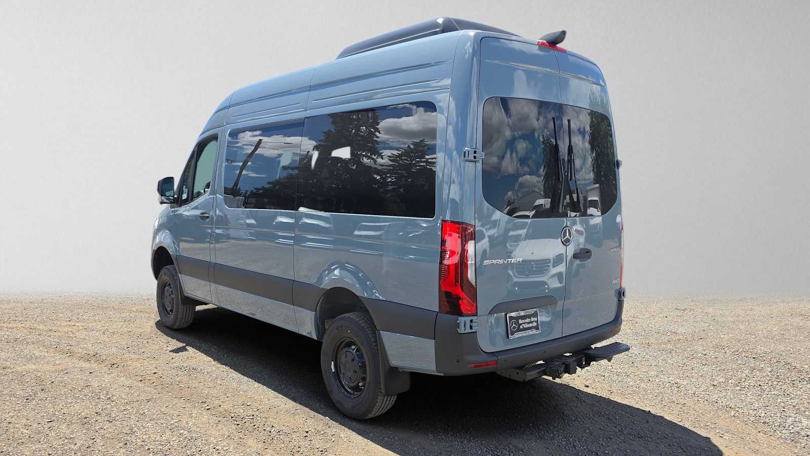 2026 Mercedes-Benz Sprinter Passenger Van 2500 Standard Roof I4 Diesel HO 144 AWD