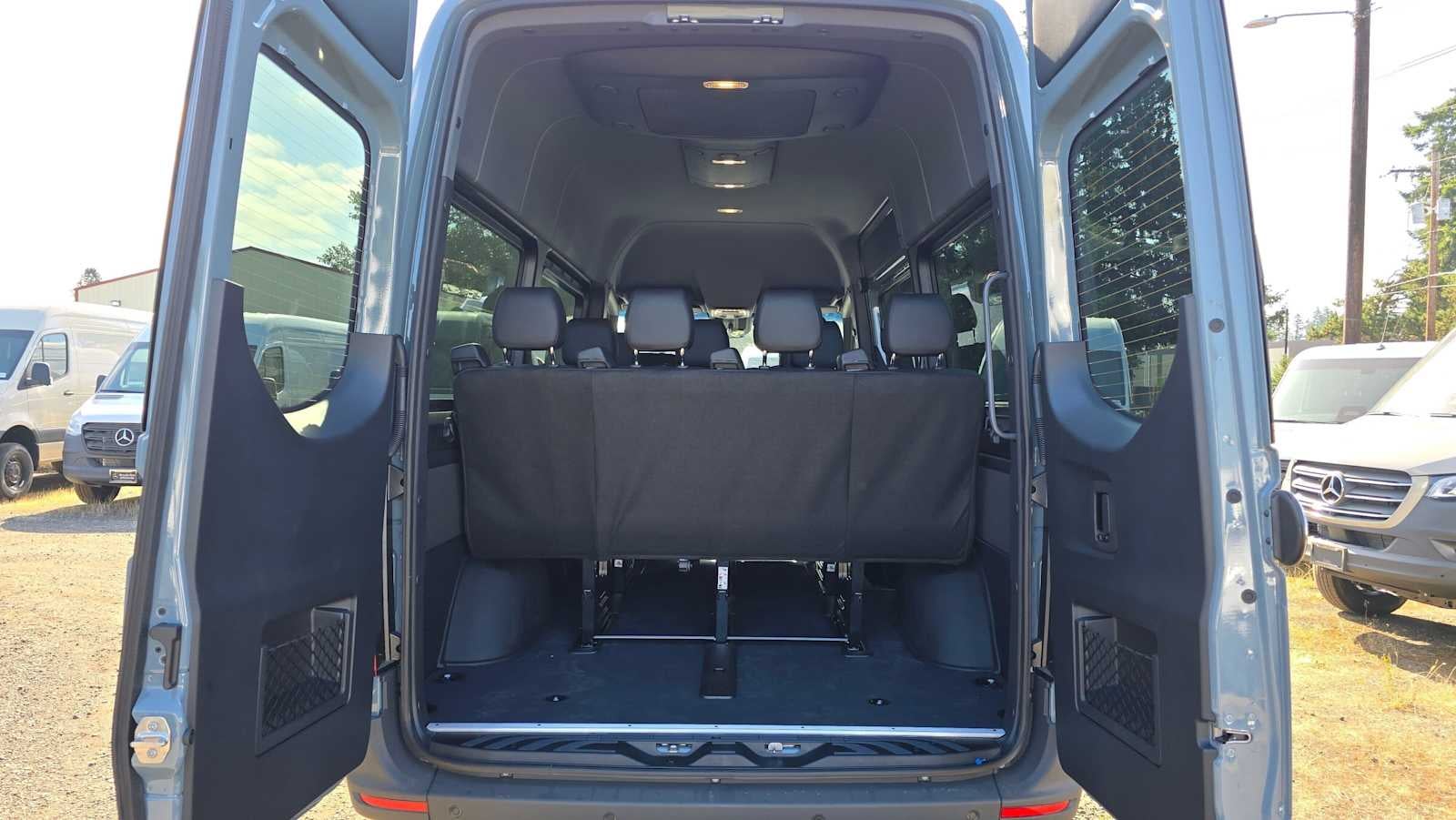 2026 Mercedes-Benz Sprinter Passenger Van 2500 Standard Roof I4 Diesel HO 144 AWD