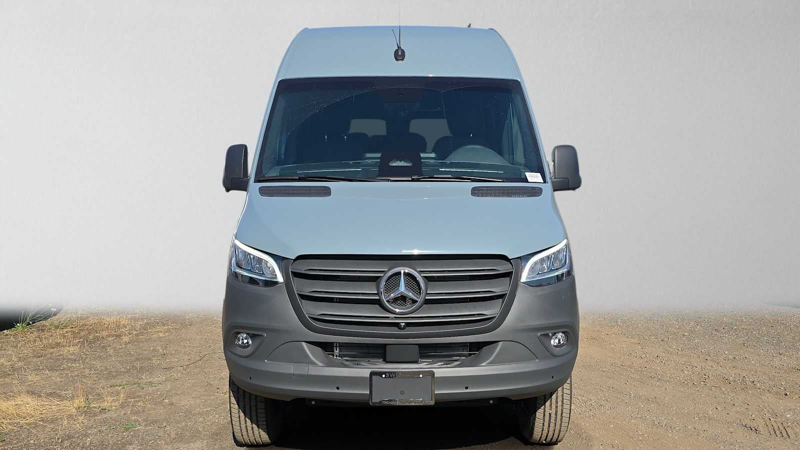 2026 Mercedes-Benz Sprinter Passenger Van 2500 Standard Roof I4 Diesel HO 144 AWD