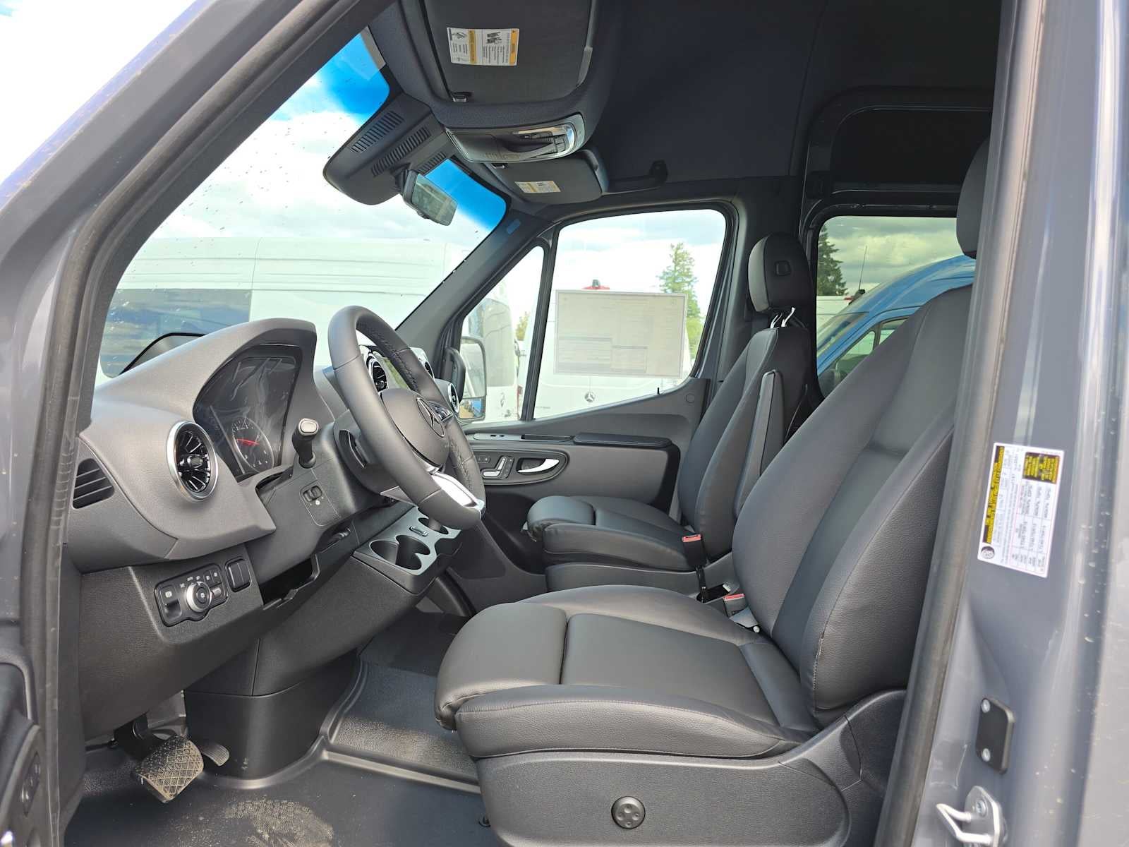 2026 Mercedes-Benz Sprinter Passenger Van 2500 Standard Roof I4 Diesel HO 144 AWD