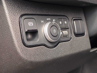 2026 Mercedes-Benz Sprinter Passenger Van 2500 Standard Roof I4 Diesel HO 144 AWD