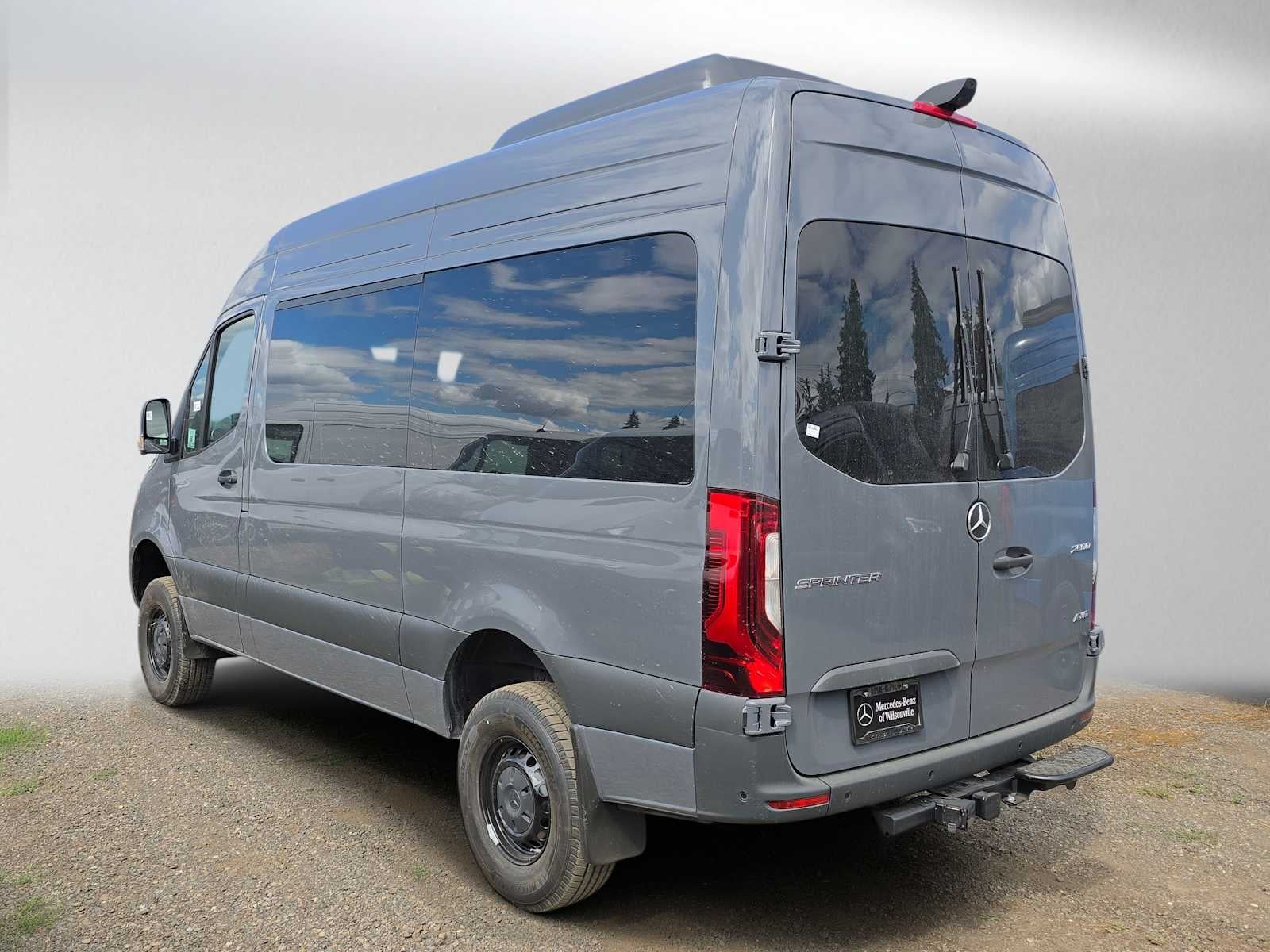 2026 Mercedes-Benz Sprinter Passenger Van 2500 Standard Roof I4 Diesel HO 144 AWD