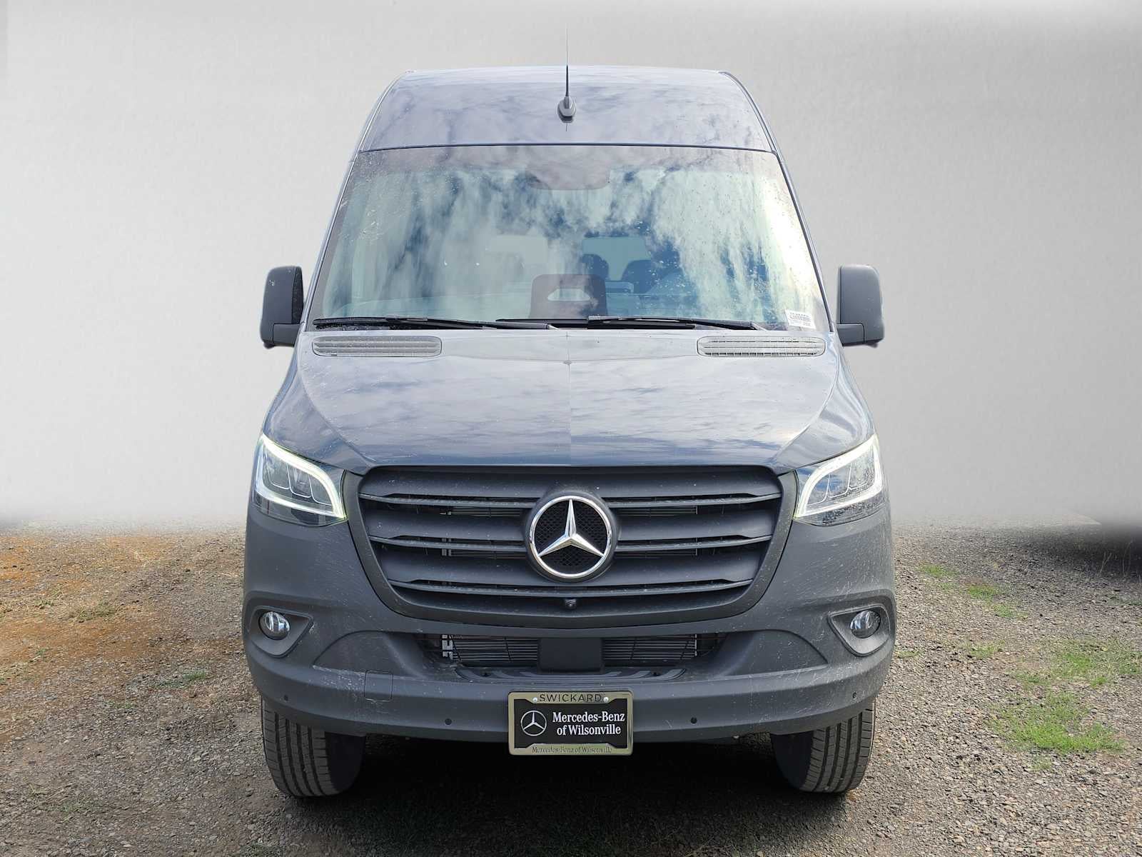 2026 Mercedes-Benz Sprinter Passenger Van 2500 Standard Roof I4 Diesel HO 144 AWD
