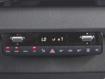 2026 Mercedes-Benz Sprinter Passenger 2500 Standard Roof I4 Diesel HO 144 AWD