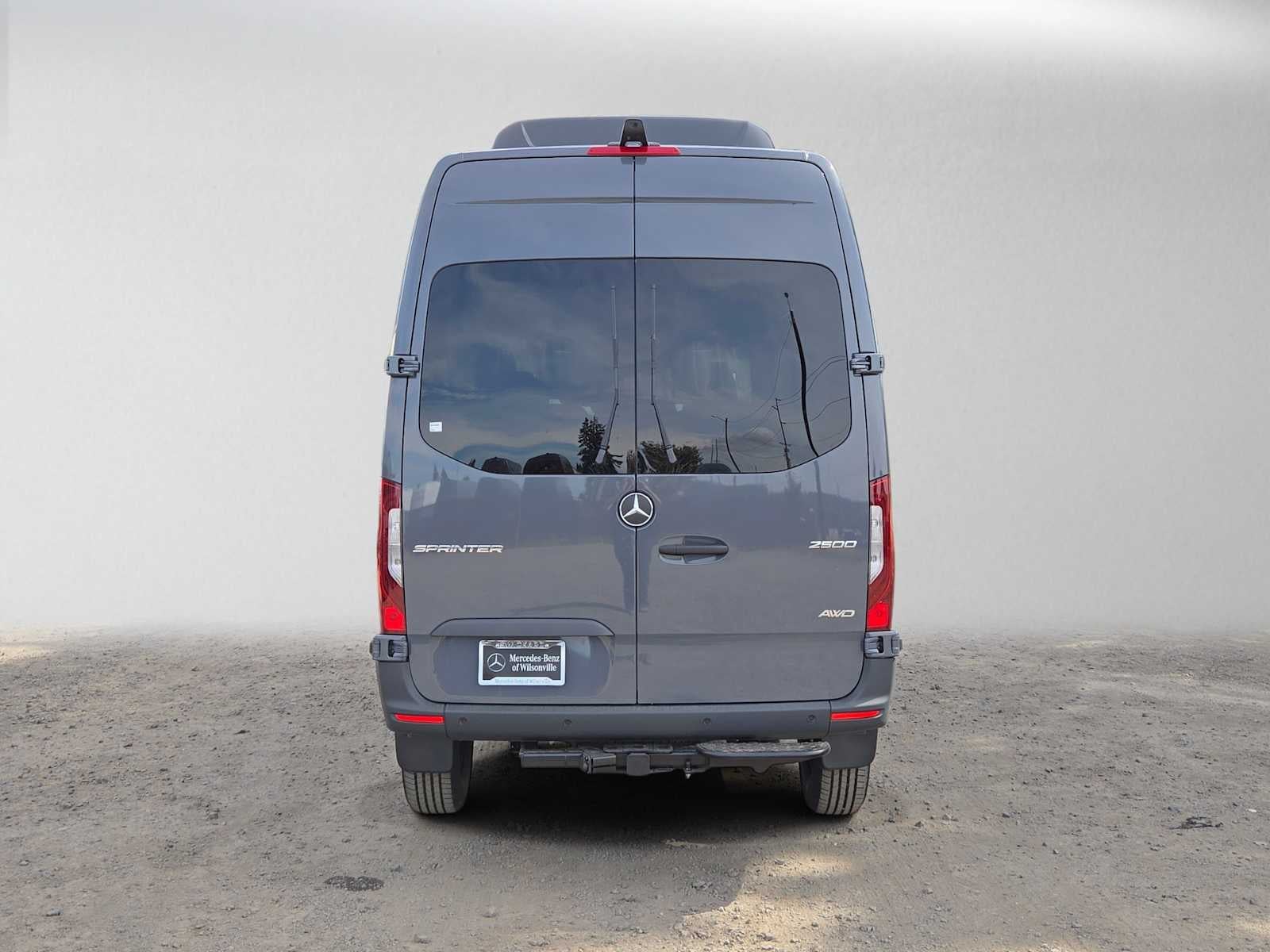 2026 Mercedes-Benz Sprinter Passenger 2500 Standard Roof I4 Diesel HO 144 AWD