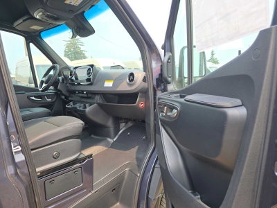 2026 Mercedes-Benz Sprinter Passenger Van 2500 Standard Roof I4 Diesel HO 144 AWD