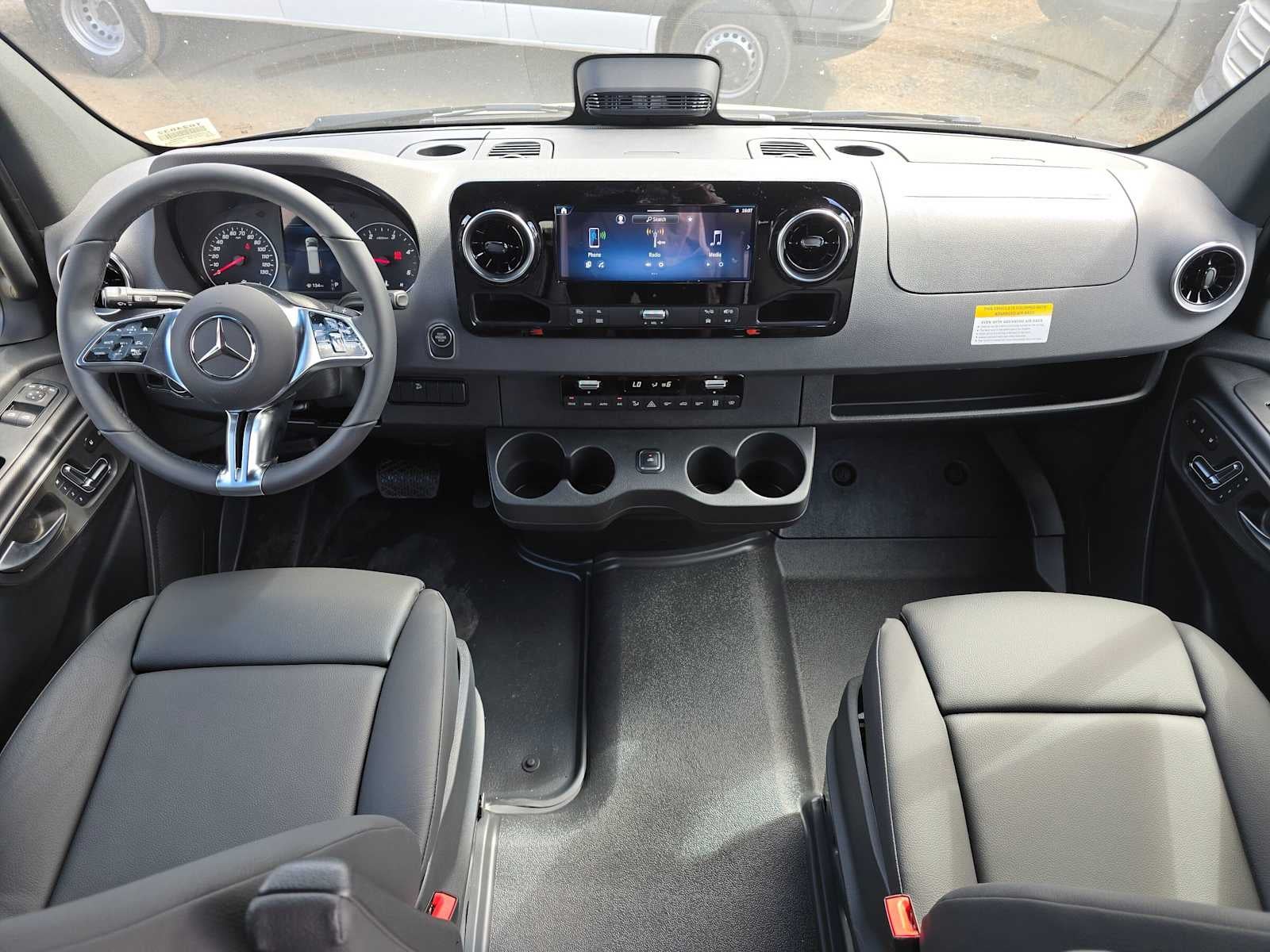 2026 Mercedes-Benz Sprinter Passenger Van 2500 Standard Roof I4 Diesel HO 144 AWD