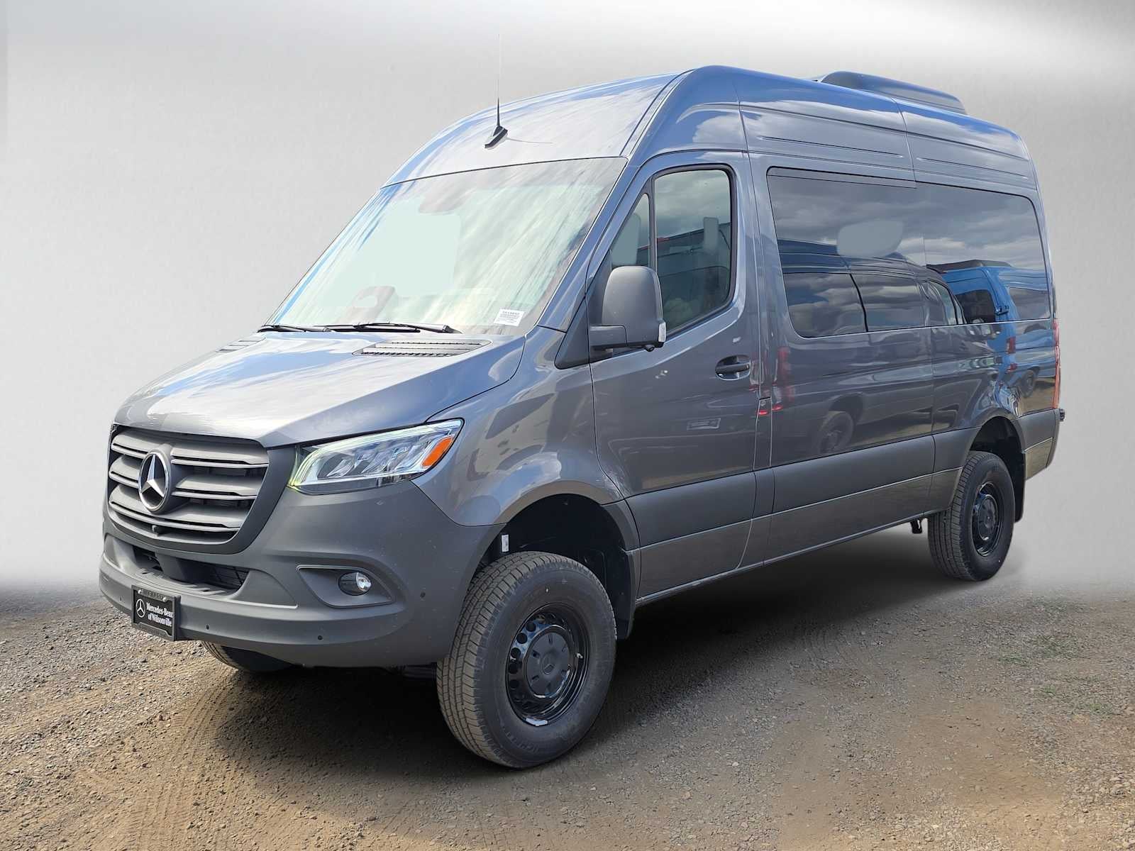 2026 Mercedes-Benz Sprinter Passenger Van 2500 Standard Roof I4 Diesel HO 144 AWD