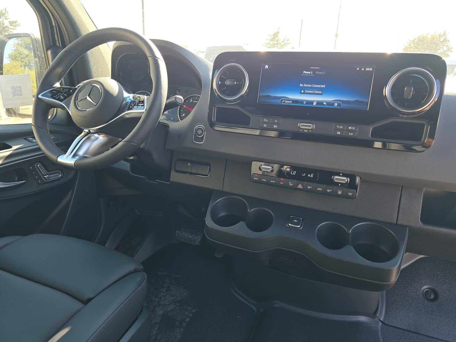 2026 Mercedes-Benz Sprinter Passenger 2500 Standard Roof I4 Diesel HO 144 AWD