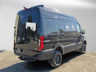 2026 Mercedes-Benz Sprinter Passenger 2500 Standard Roof I4 Diesel HO 144 AWD