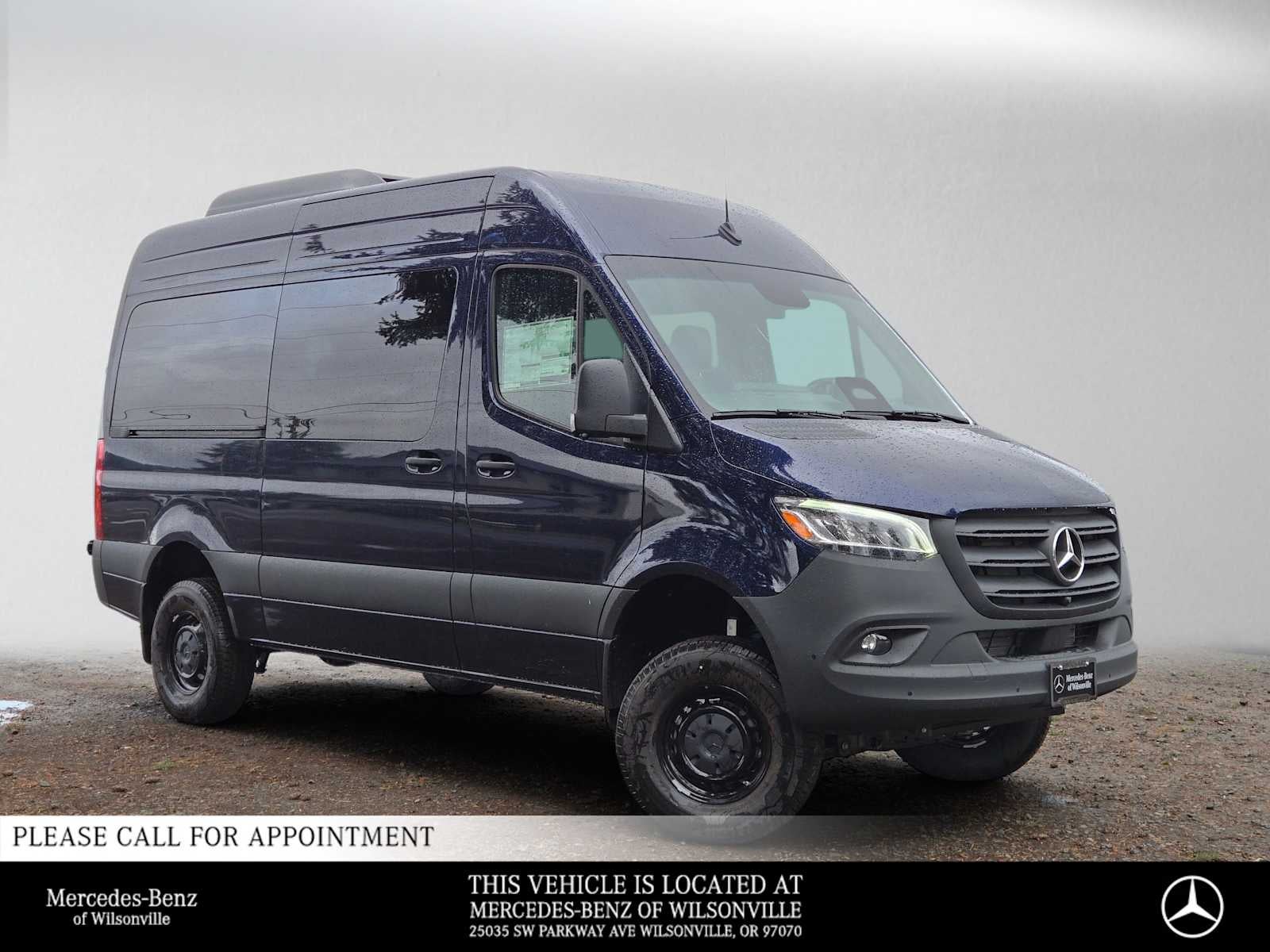 2026 Mercedes-Benz Sprinter Passenger 2500 Standard Roof I4 Diesel HO 144 AWD