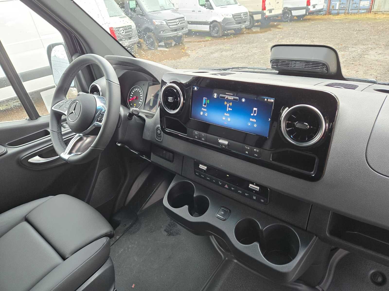 2026 Mercedes-Benz Sprinter Passenger 2500 Standard Roof I4 Diesel HO 144 AWD