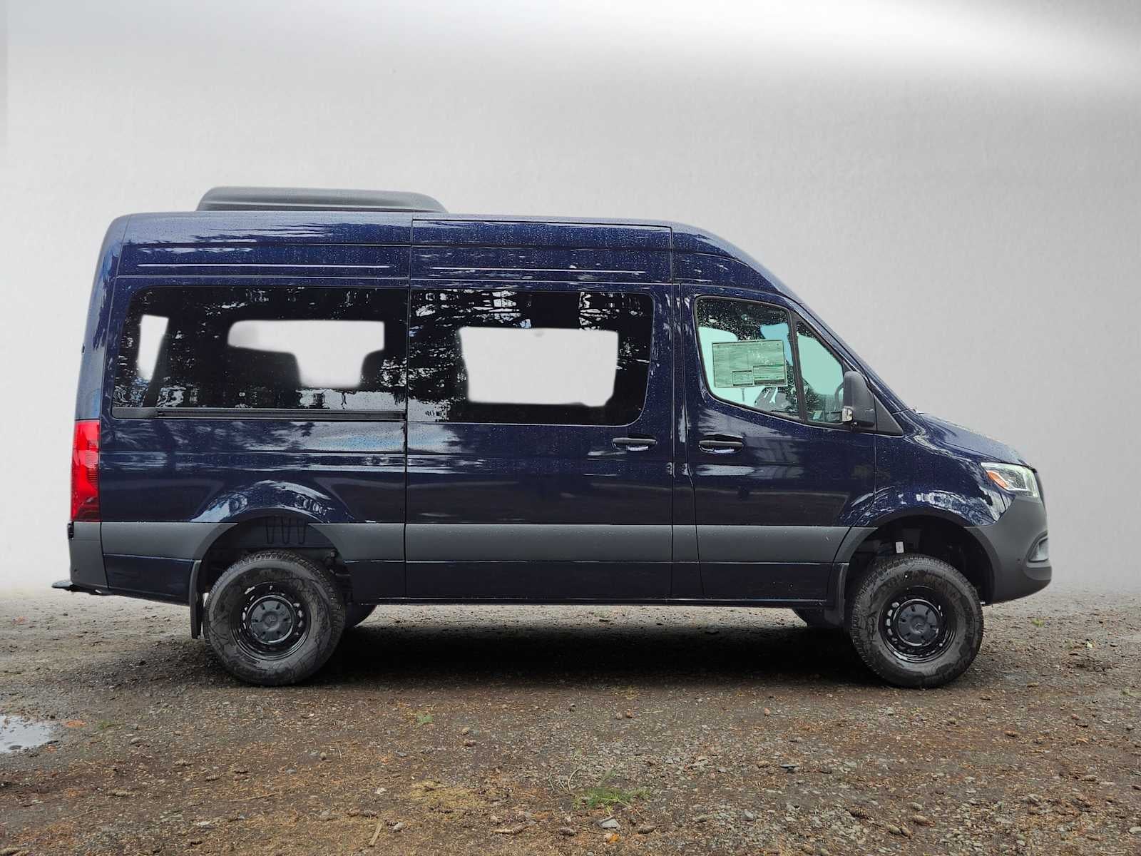 2026 Mercedes-Benz Sprinter Passenger 2500 Standard Roof I4 Diesel HO 144 AWD