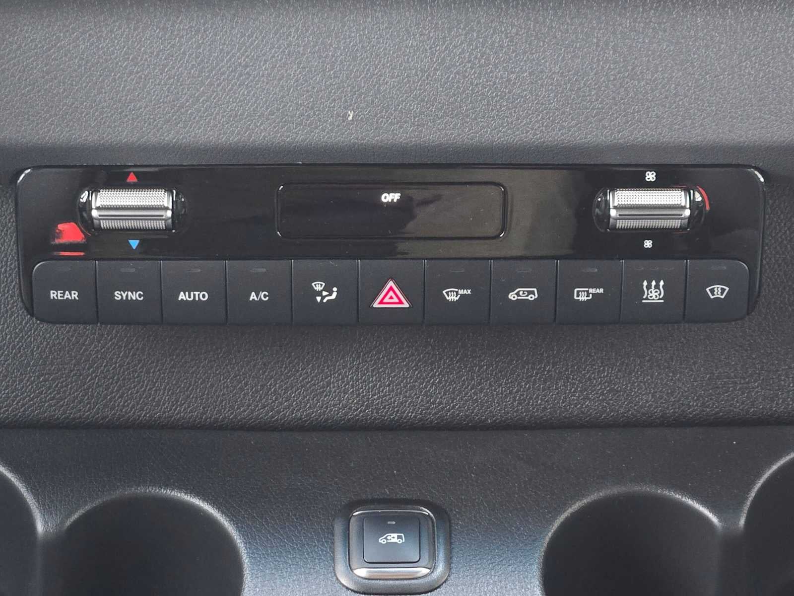 2026 Mercedes-Benz Sprinter Passenger 2500 Standard Roof I4 Diesel HO 144 AWD