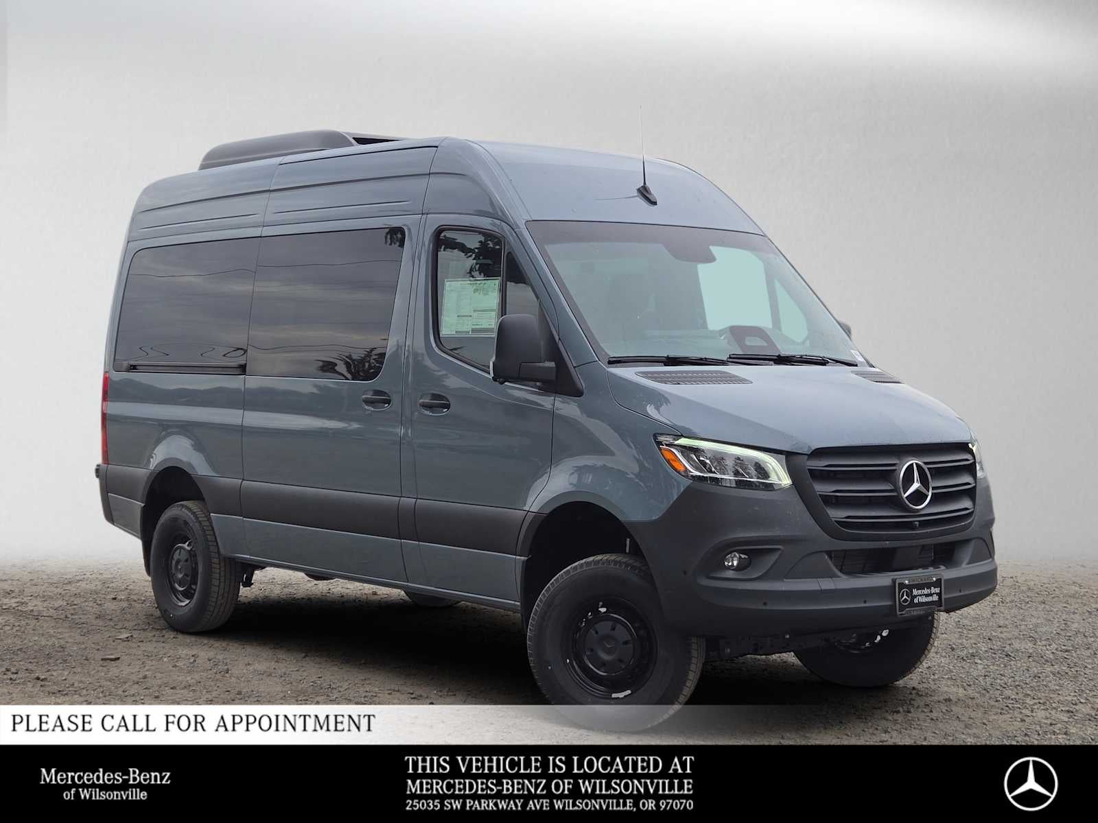 2026 Mercedes-Benz Sprinter Passenger 2500 Standard Roof I4 Diesel HO 144 AWD