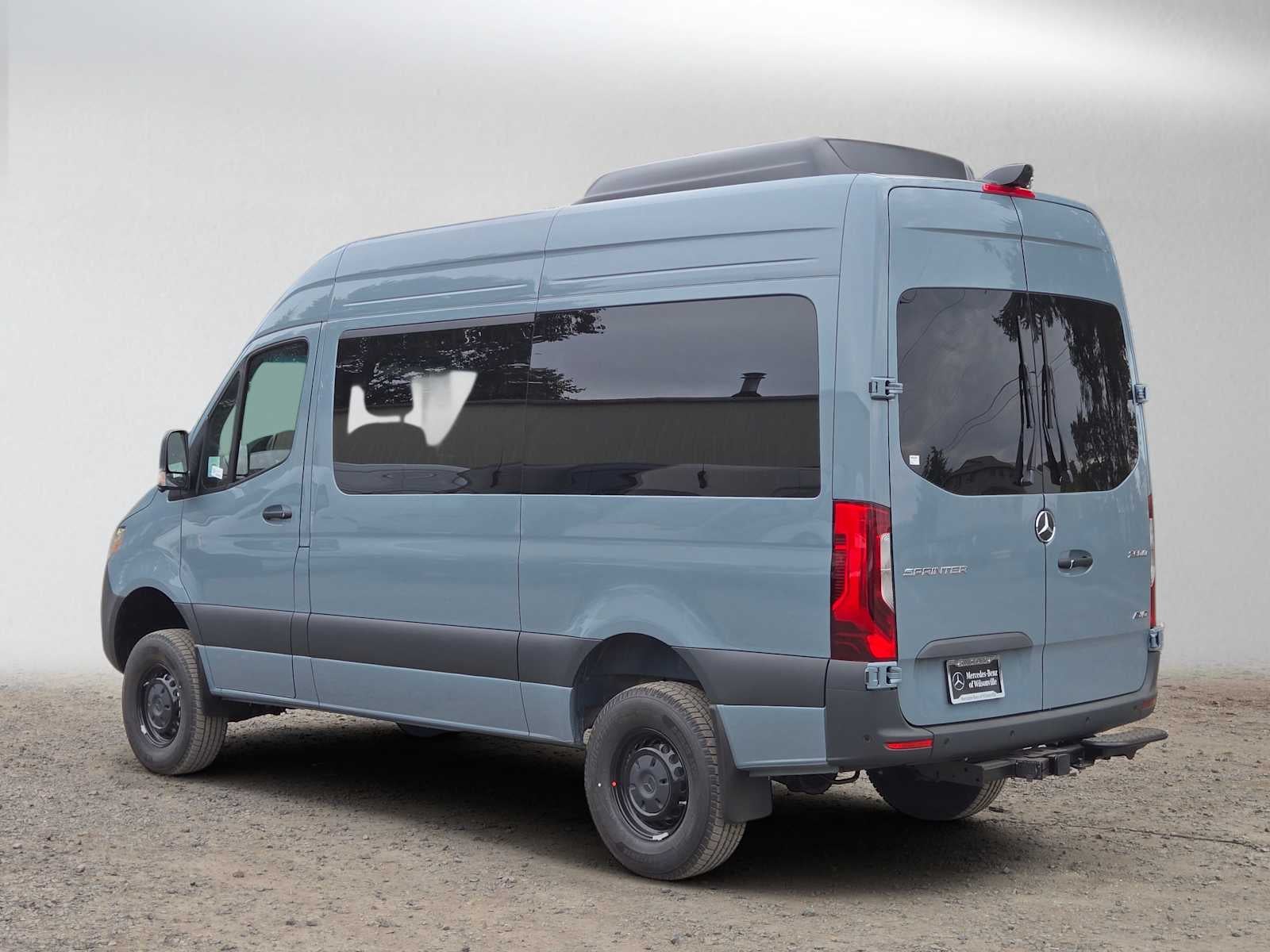 2026 Mercedes-Benz Sprinter Passenger 2500 Standard Roof I4 Diesel HO 144 AWD