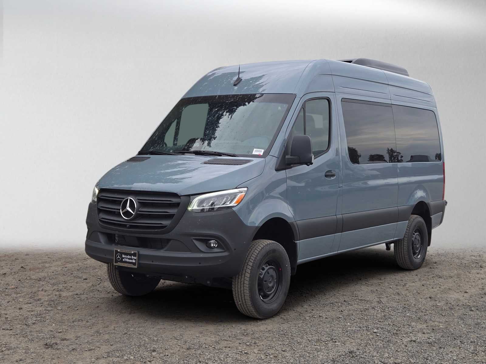 2026 Mercedes-Benz Sprinter Passenger 2500 Standard Roof I4 Diesel HO 144 AWD