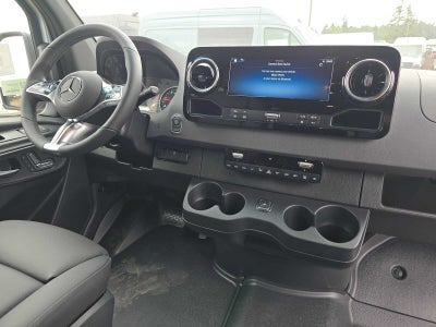 2026 Mercedes-Benz Sprinter Passenger Van 2500 Standard Roof I4 Diesel HO 144 AWD