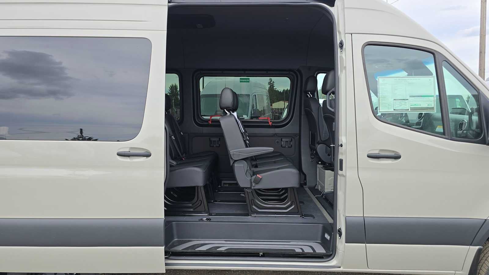 2026 Mercedes-Benz Sprinter Passenger Van 2500 Standard Roof I4 Diesel HO 144 AWD