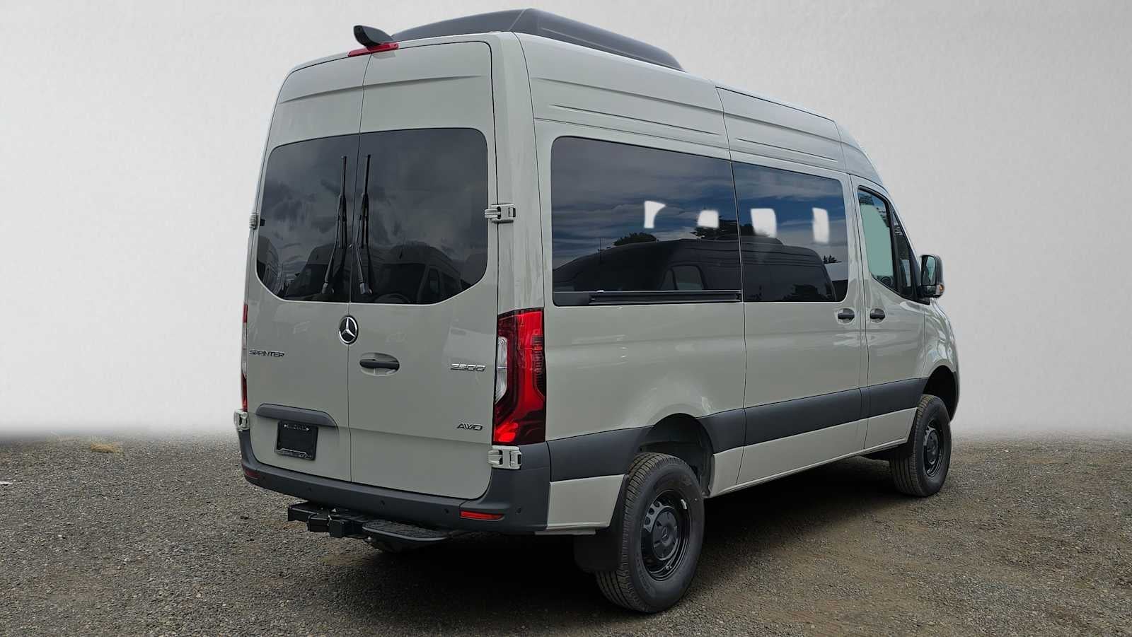 2026 Mercedes-Benz Sprinter Passenger Van 2500 Standard Roof I4 Diesel HO 144 AWD