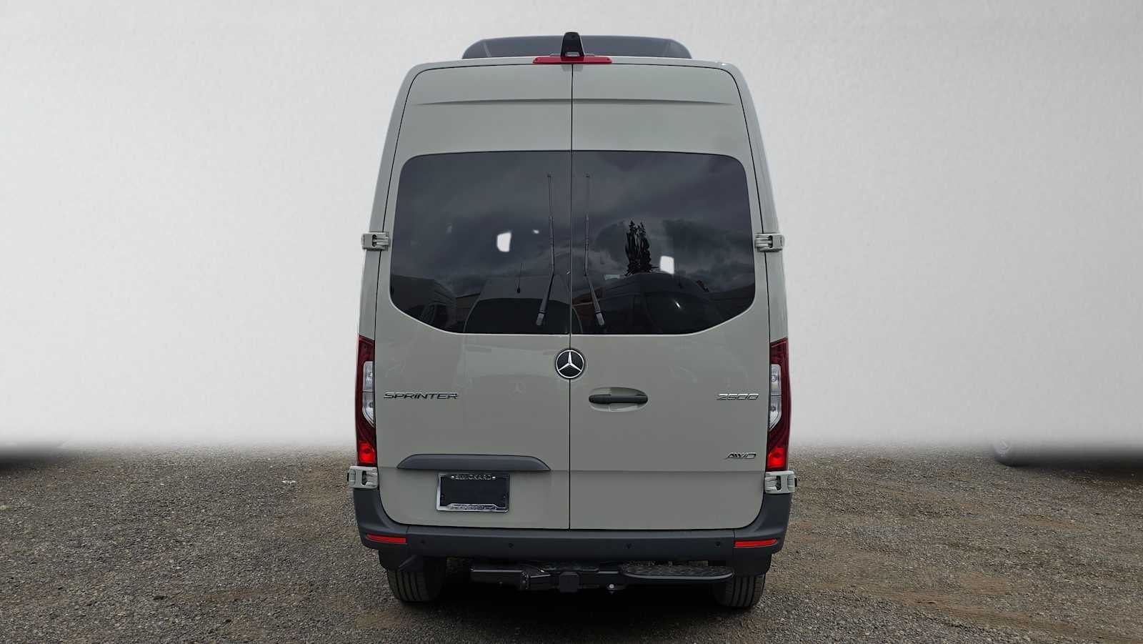 2026 Mercedes-Benz Sprinter Passenger Van 2500 Standard Roof I4 Diesel HO 144 AWD