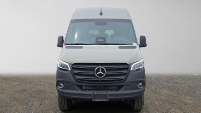 2026 Mercedes-Benz Sprinter Passenger Van 2500 Standard Roof I4 Diesel HO 144 AWD