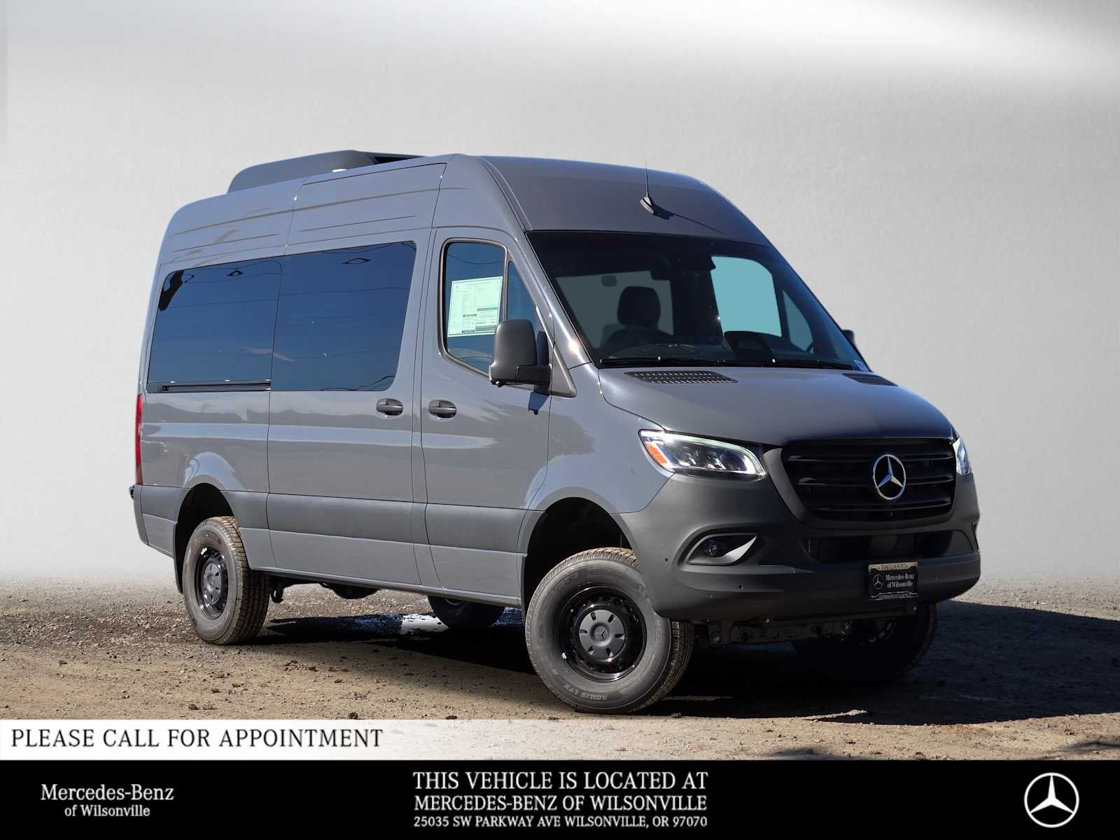 2026 Mercedes-Benz Sprinter Passenger 2500 Standard Roof I4 Diesel HO 144 AWD